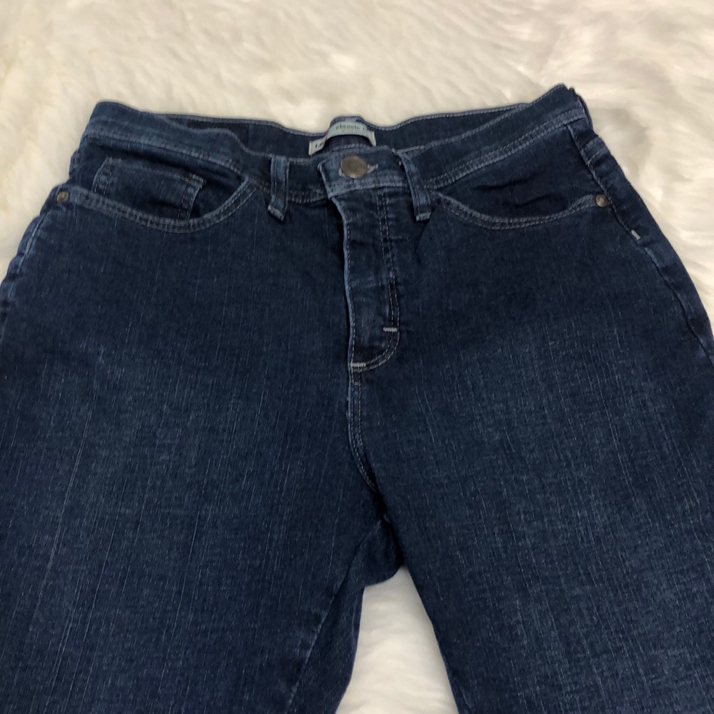 Lee Classic fit jean capris size 6 petite